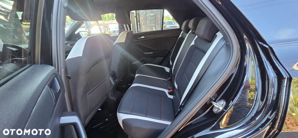 Volkswagen T-Roc 1.5 TSI OPF Life - 29