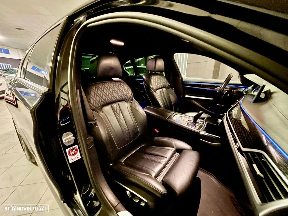 BMW 730 d Pack M - 12