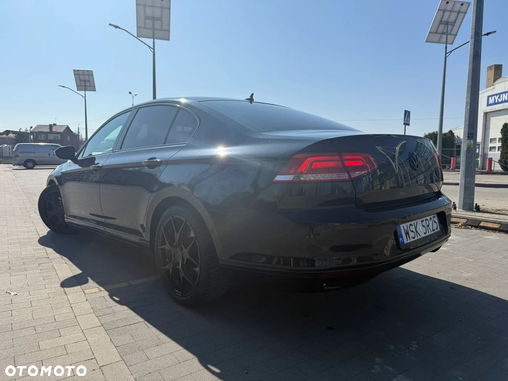 Volkswagen Passat 1.6 TDI SCR DSG Comfortline - 5
