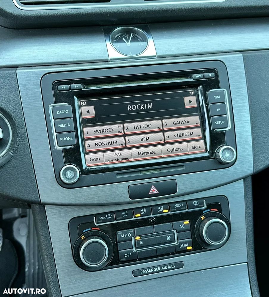 Volkswagen Passat - 14