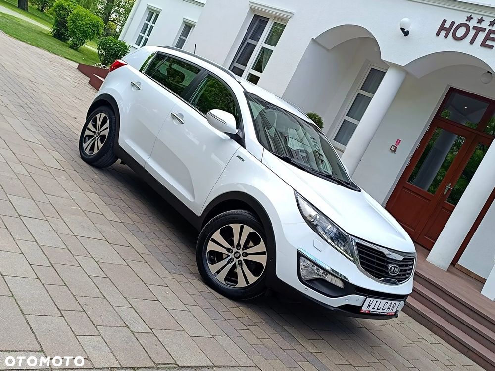 Kia Sportage 2.0 CRDI 4WD Automatik Dream-Team Edition - 10