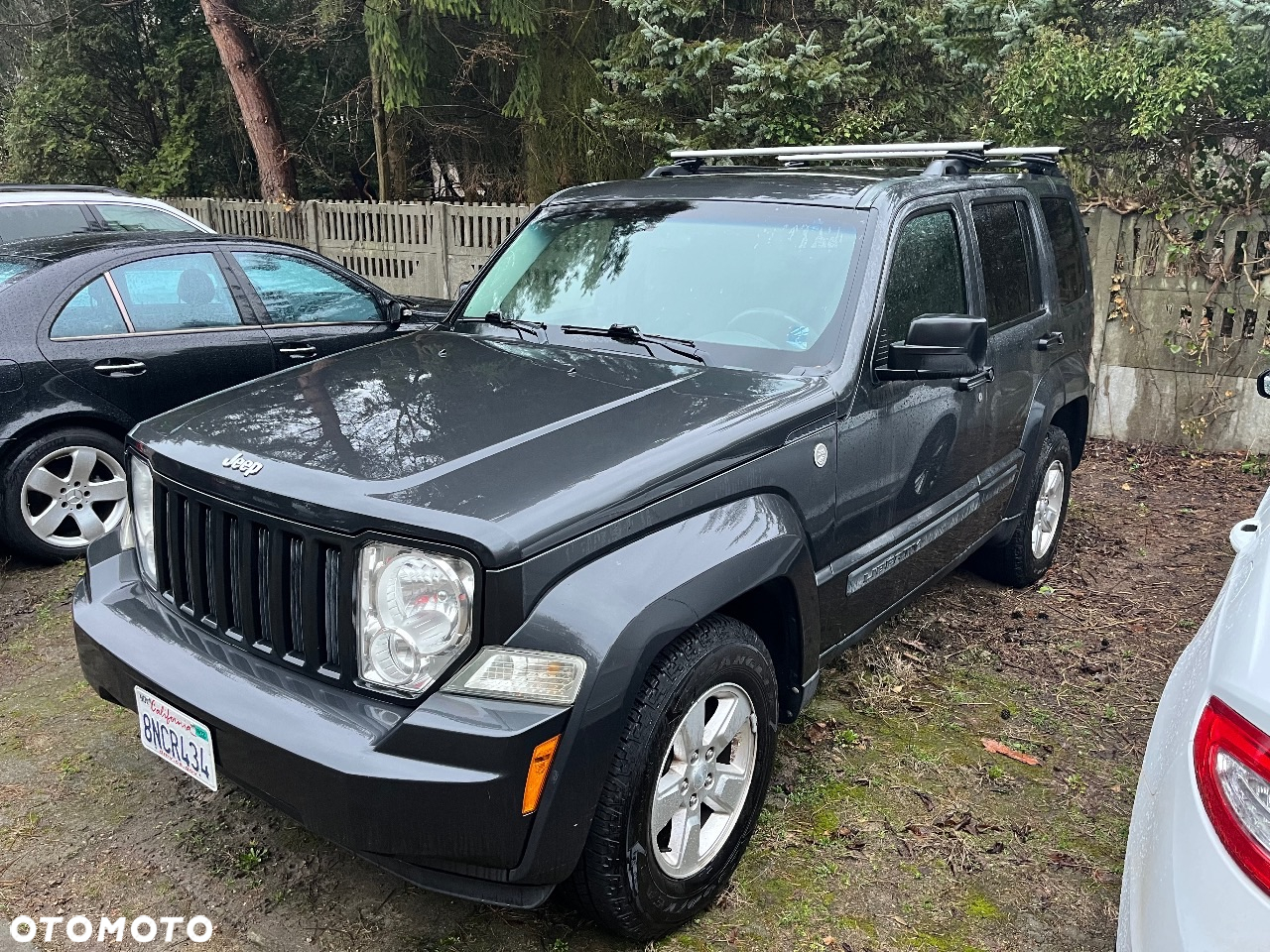 Jeep Liberty - 2