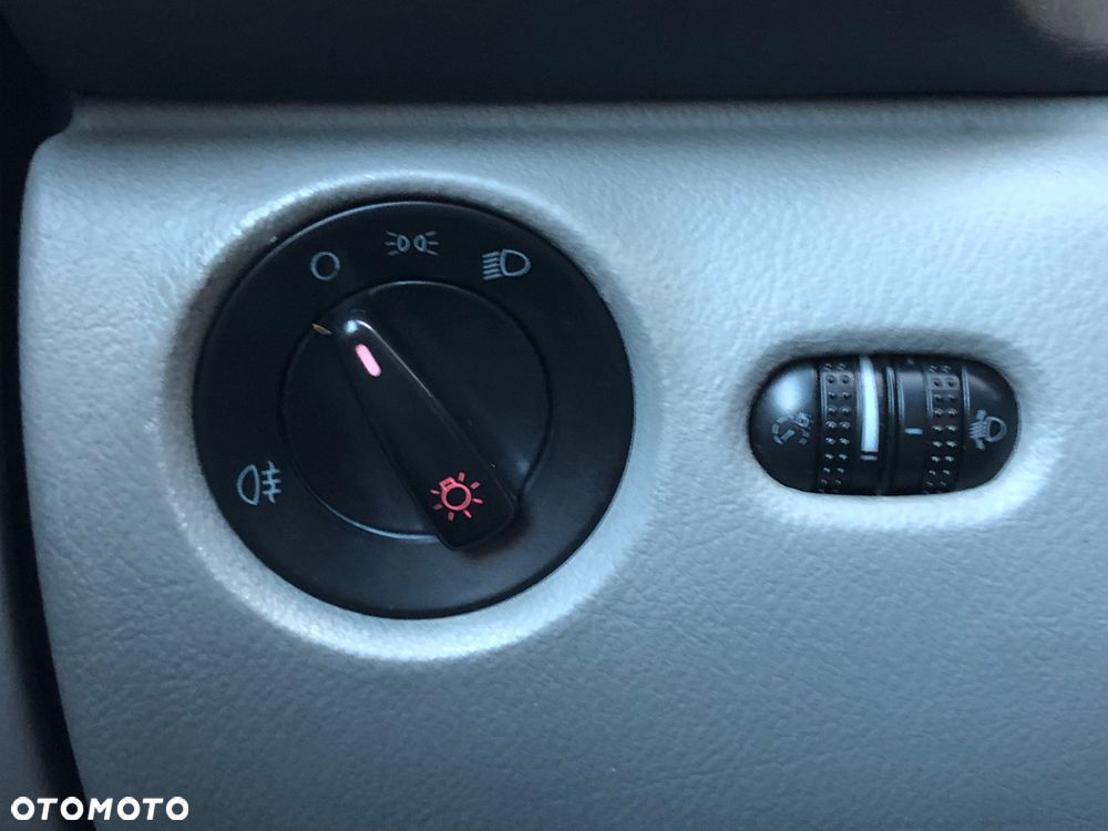 Volkswagen Passat Variant 1.9 TDI - 18