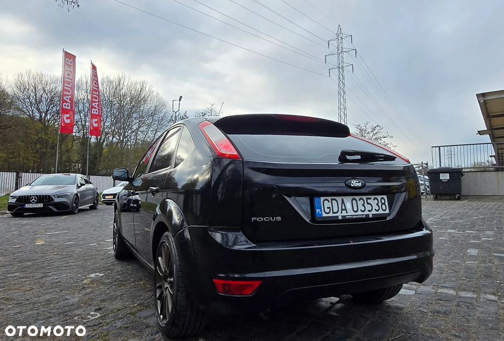 Ford Focus 1.6 16V Black Magic - 2