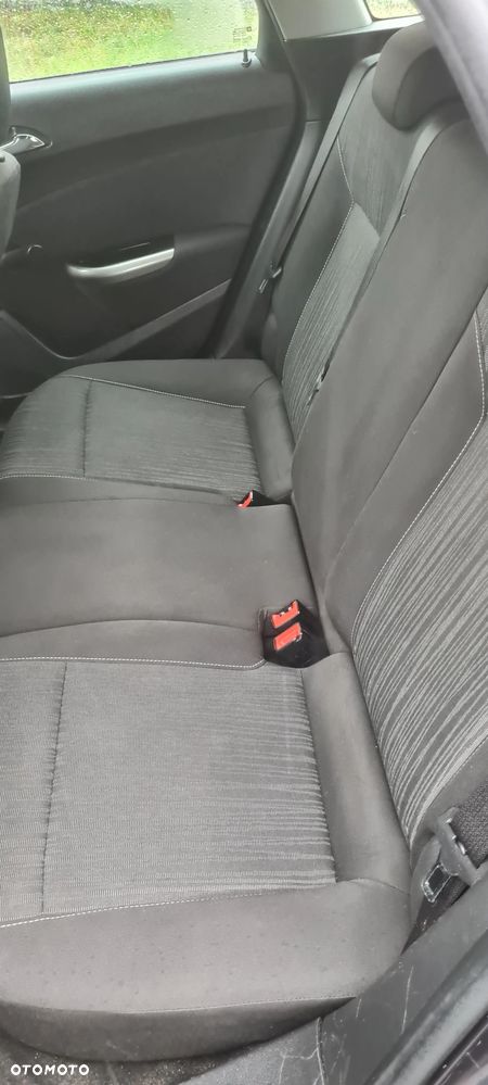 Opel Astra - 12