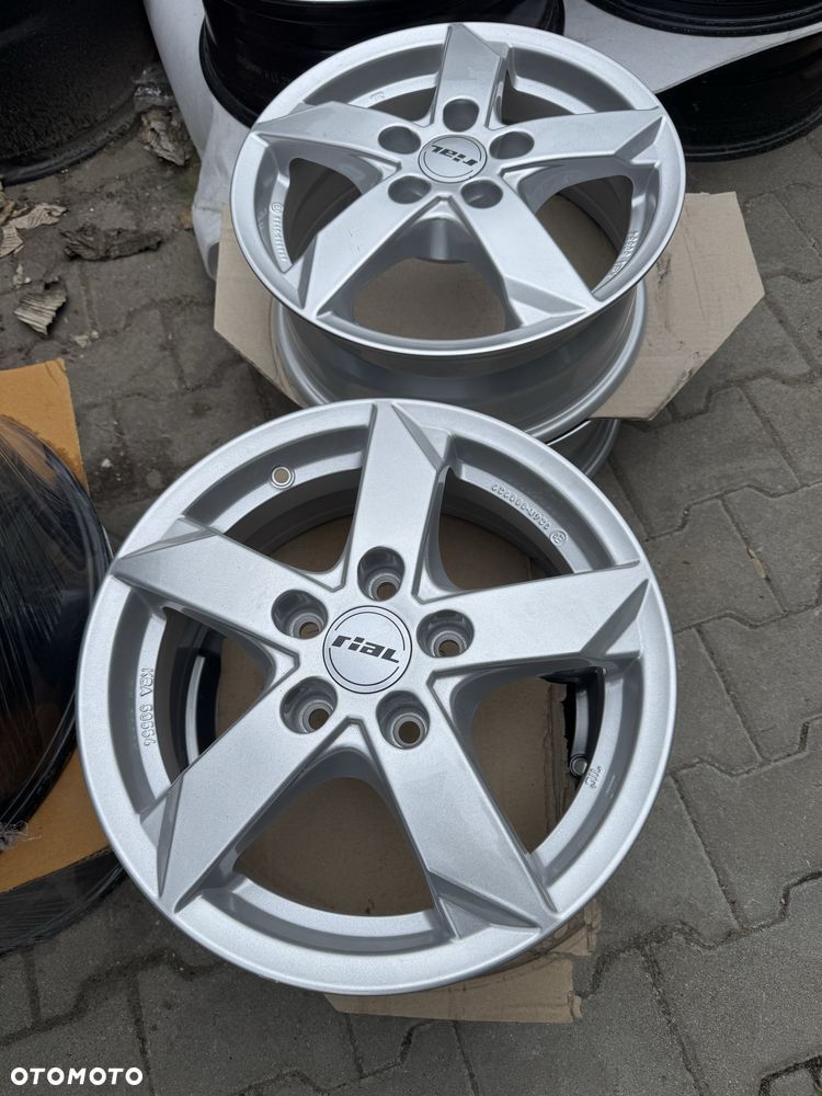Felgi aluminiowe Nowe powystawowe 5x112 6x15 et47