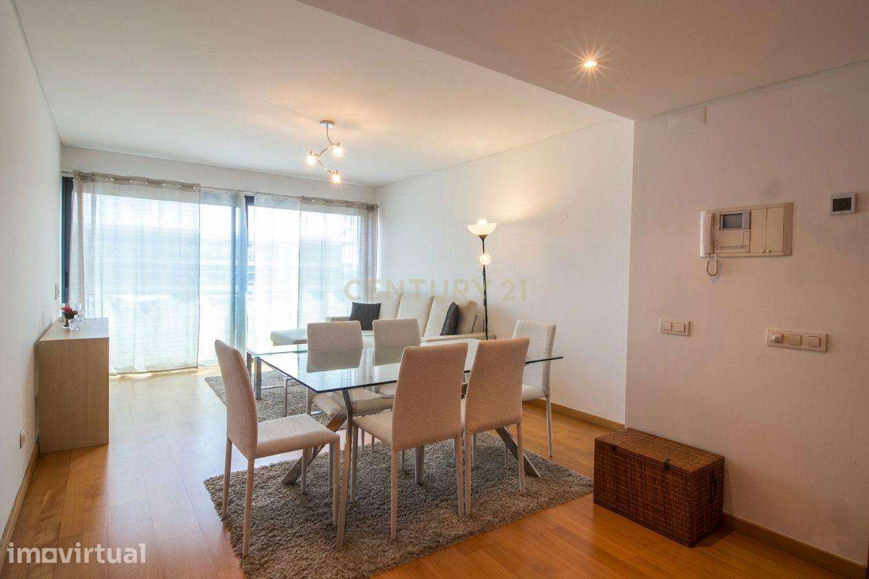 Elegante T2 no 6.º piso do Alcântara Rio, em estado de novo, com estac - Grande imagem: 2/14