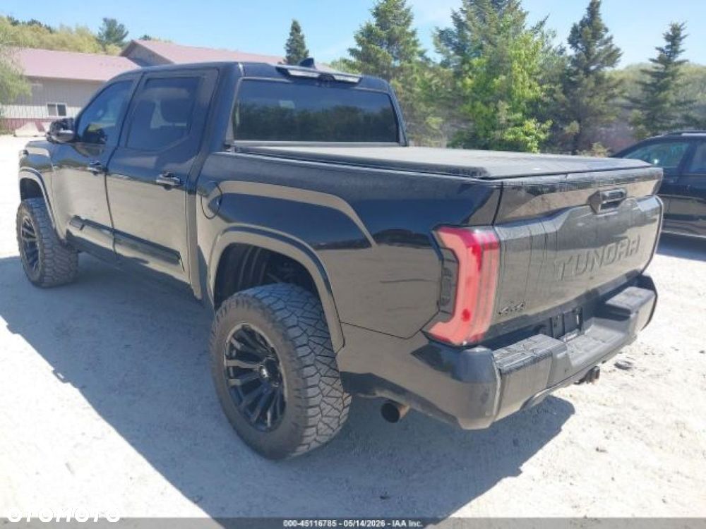 Toyota Tundra - 4