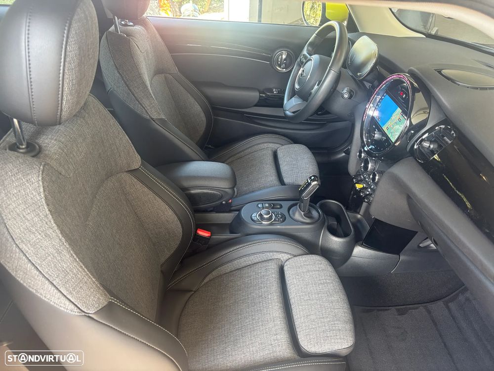 MINI 3 Portas Cooper SE Premium Yours - 14