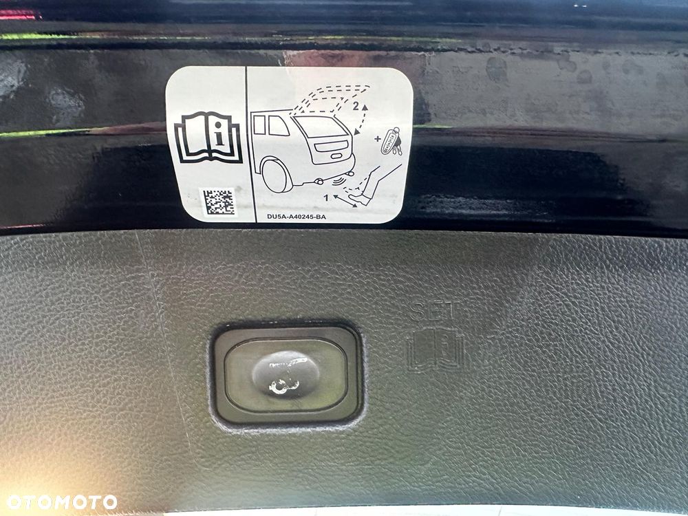 Ford Edge 2.0 TDCi Bi-Turbo 4x4 ST-LINE - 25