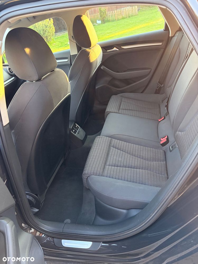 Audi A3 Limousine 2.0 TDI (clean diesel) Attraction - 27