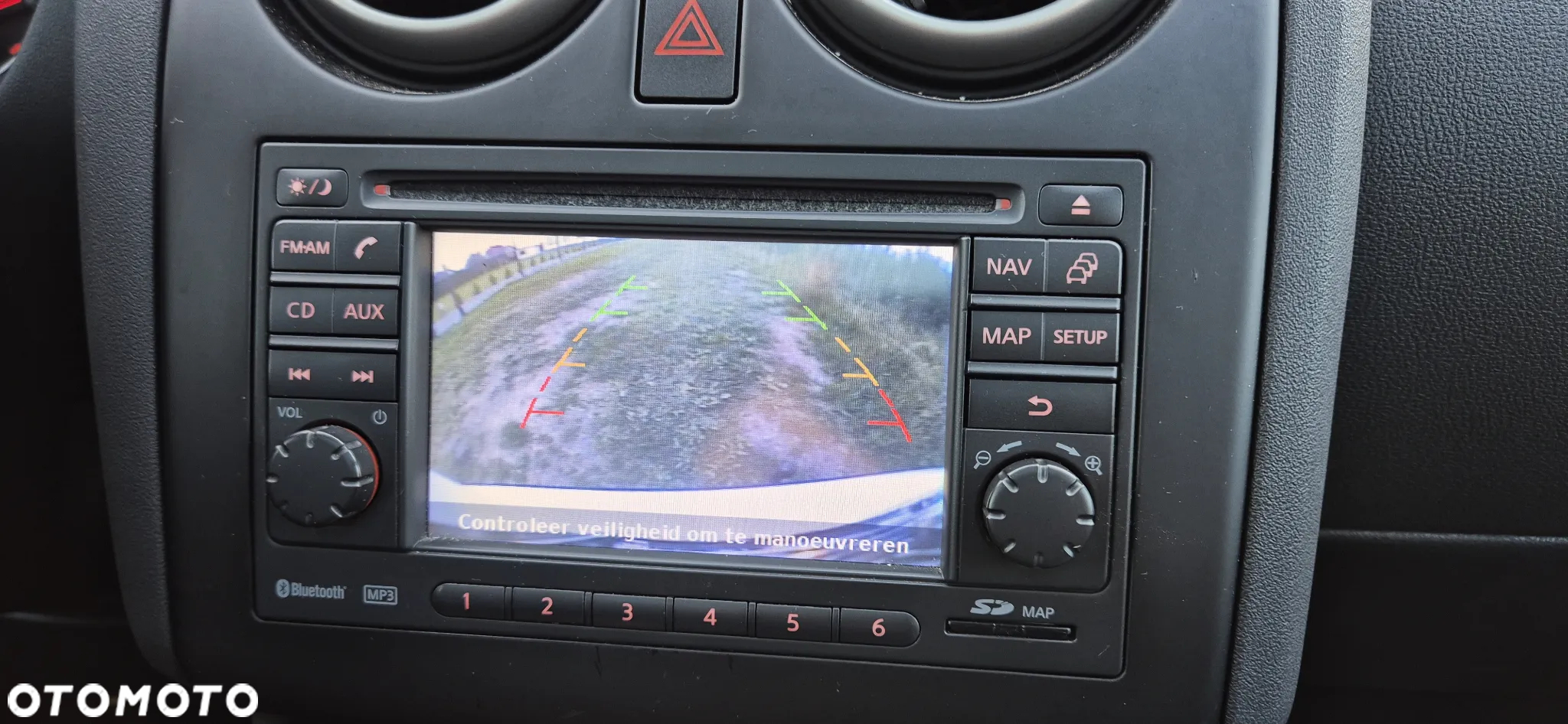 Nissan Qashqai 1.6 visia - 26