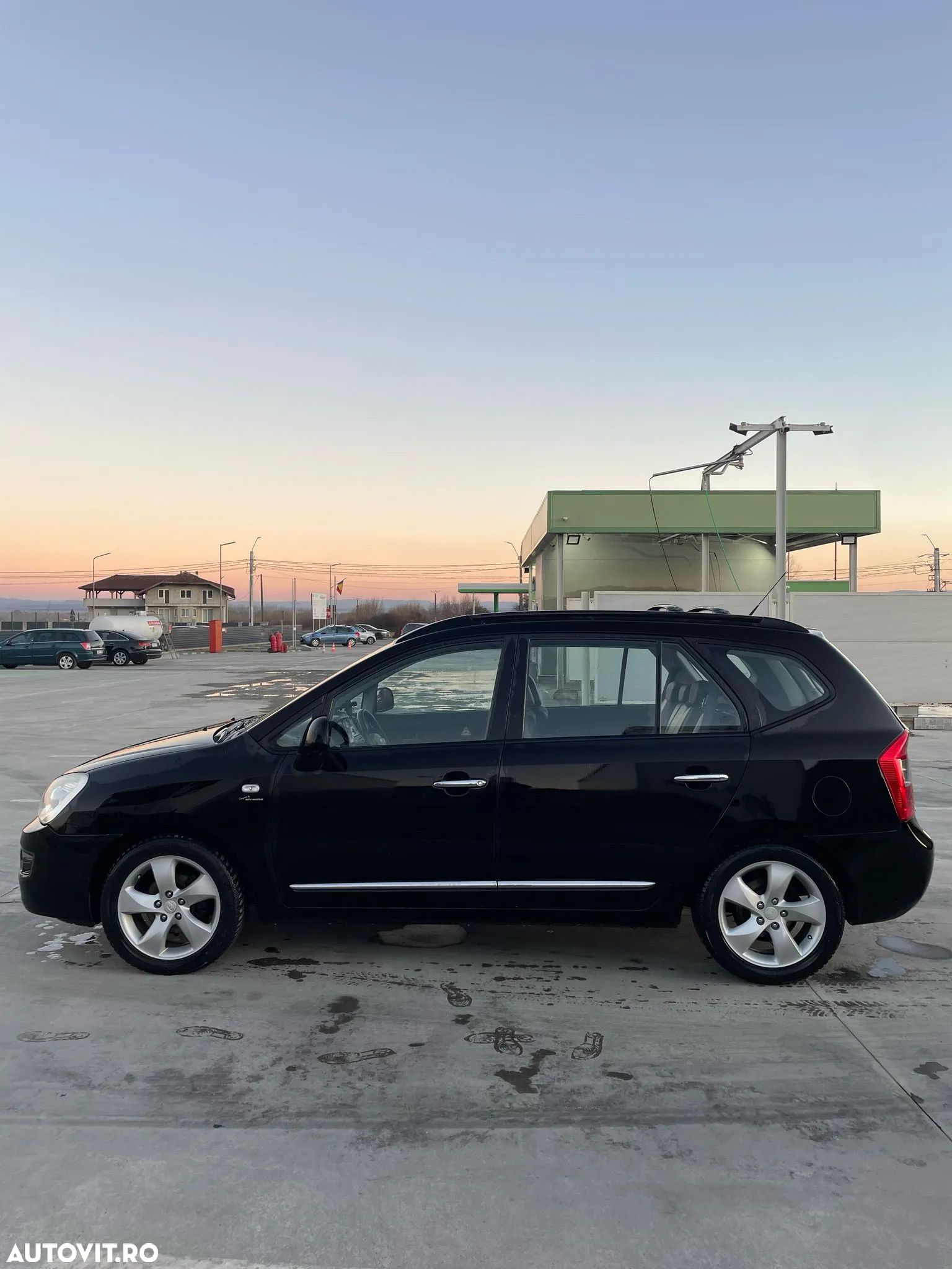 Kia Carens CRDi DPF Aut. EX Top - 3