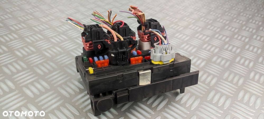 9664706280 moduł skrzynka bezpieczników sterownik BSM R05 PEUGEOT CITROEN - 3