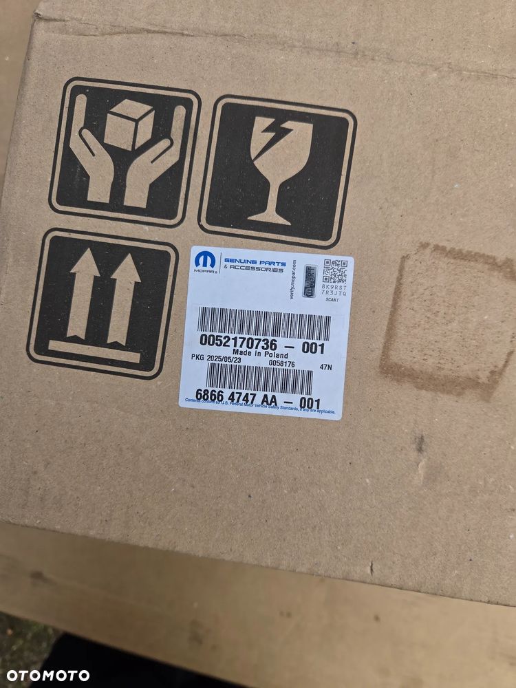 lampa prawa prawy tylna tył Jeep Avenger 52170736 0052170736 68664747AA - 10