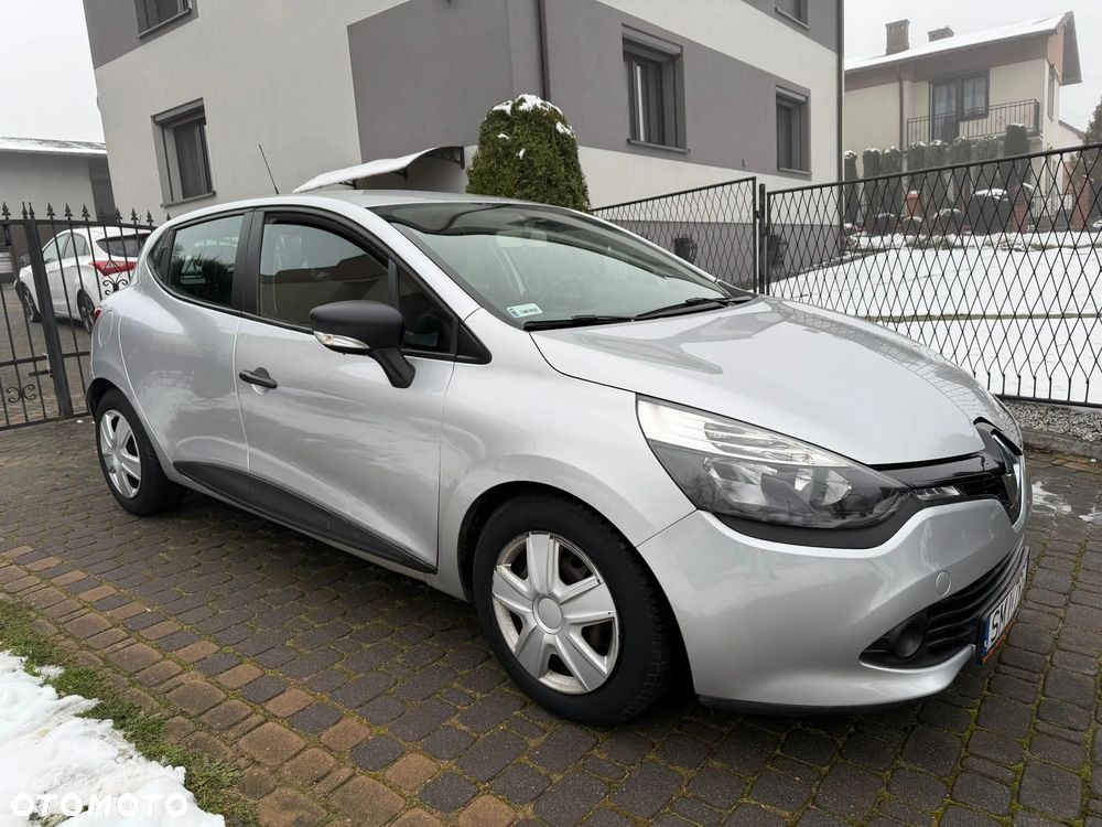 Renault Clio 1.2 16V Business - 9