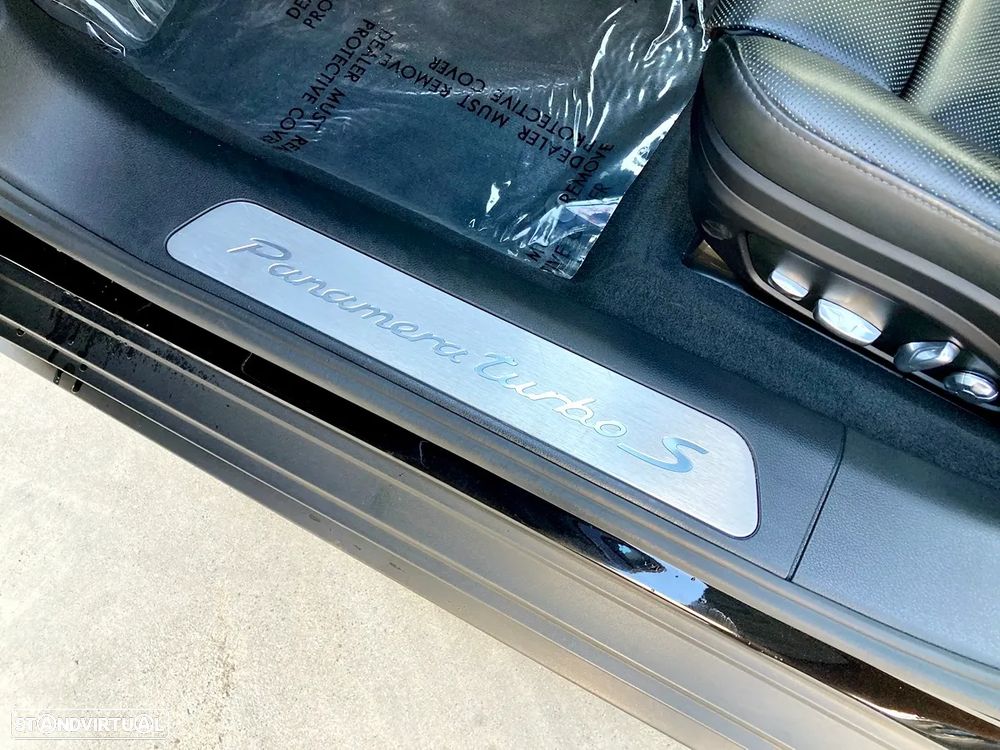 Porsche Panamera Turbo S E-Hybrid - 22