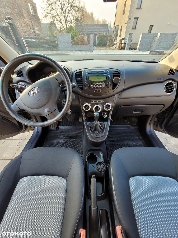Hyundai i10 - 17