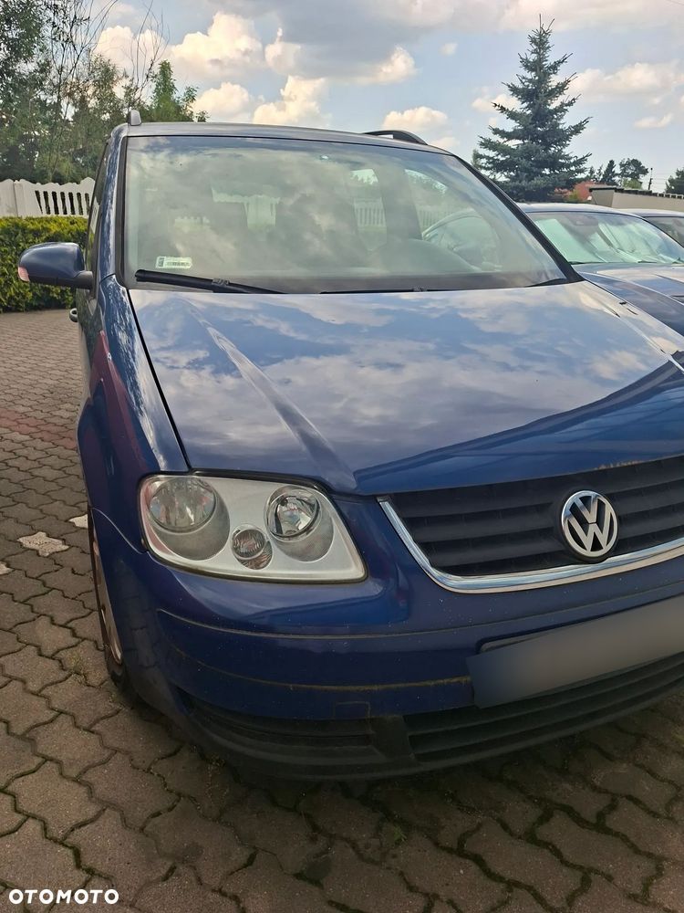 Volkswagen Touran 1.9 TDI Conceptline - 10