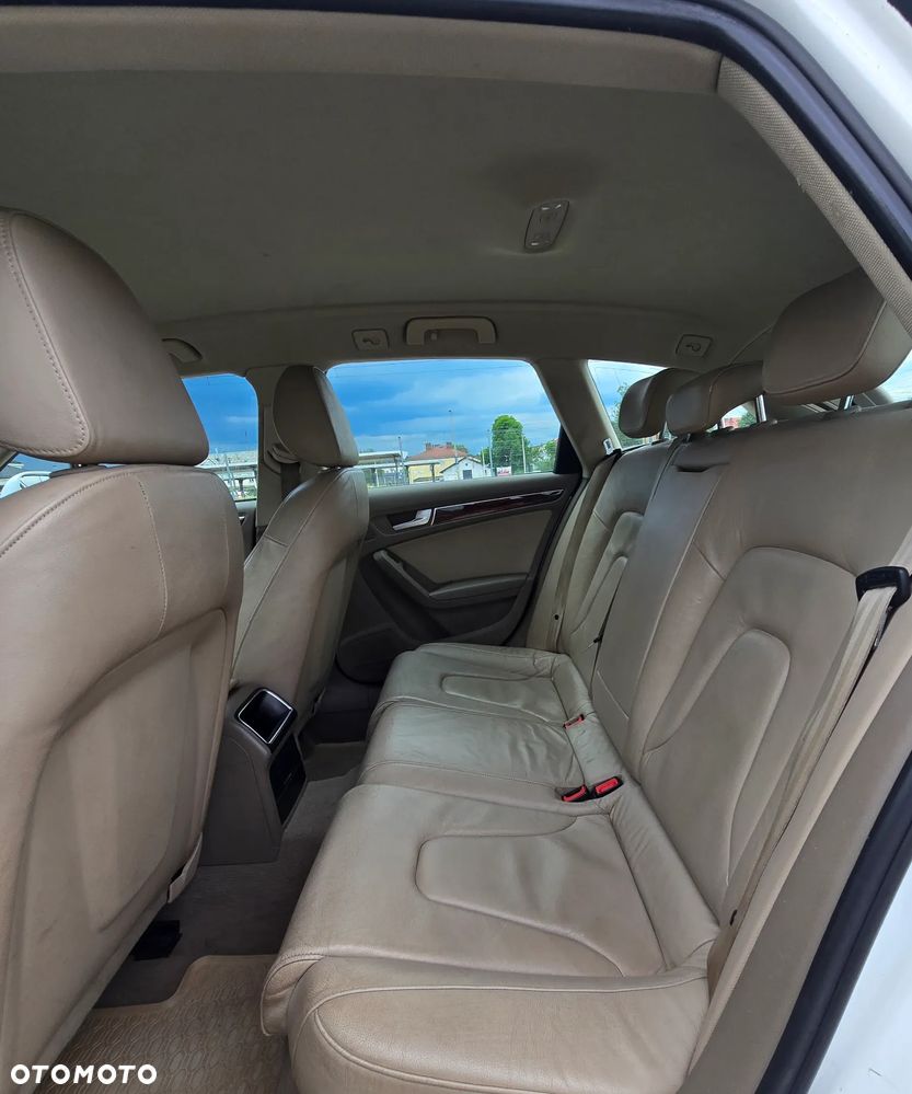 Audi A4 Avant - 13