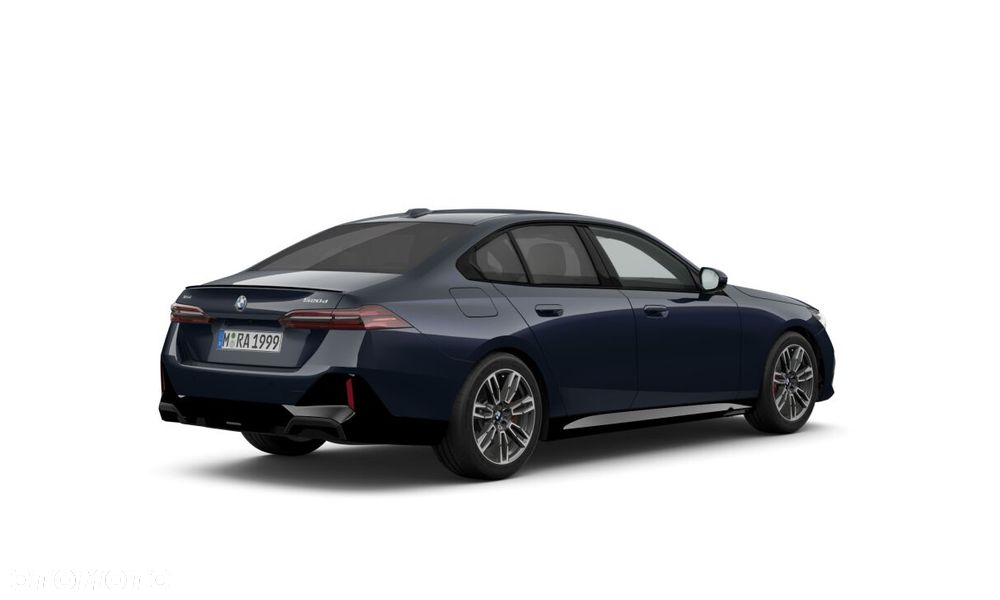 BMW Seria 5 520d xDrive mHEV M Sport - 16
