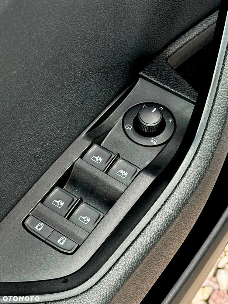 Skoda Superb 1.5 TSI Ambition DSG - 19