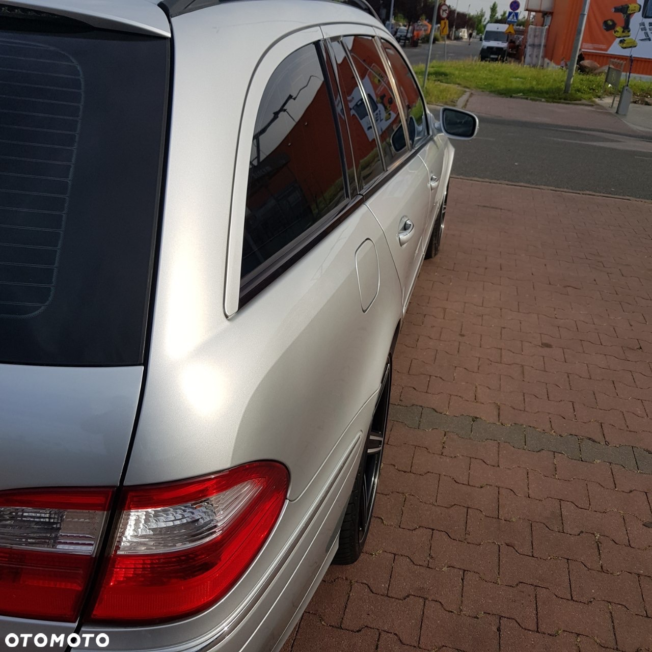 Mercedes-Benz Klasa E 200 T Kompressor Automatik Avantgarde - 16