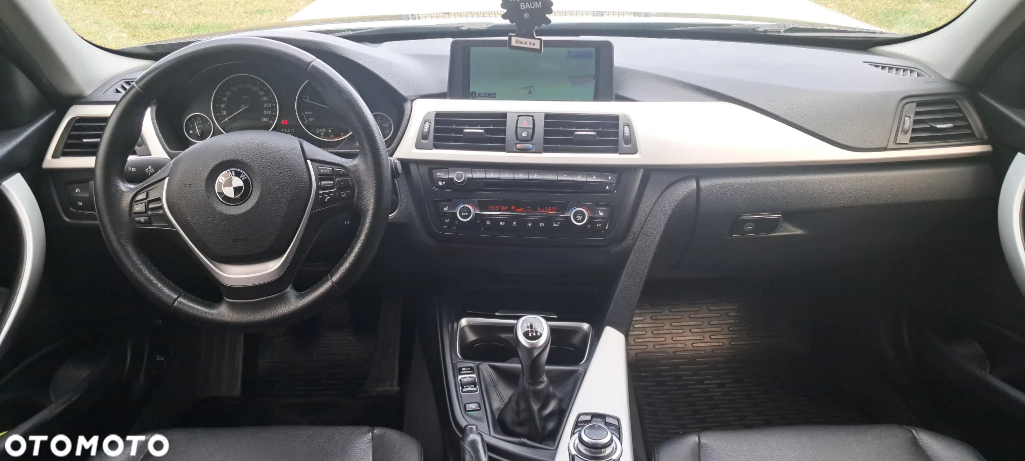 BMW Seria 3 318d Luxury Line - 11