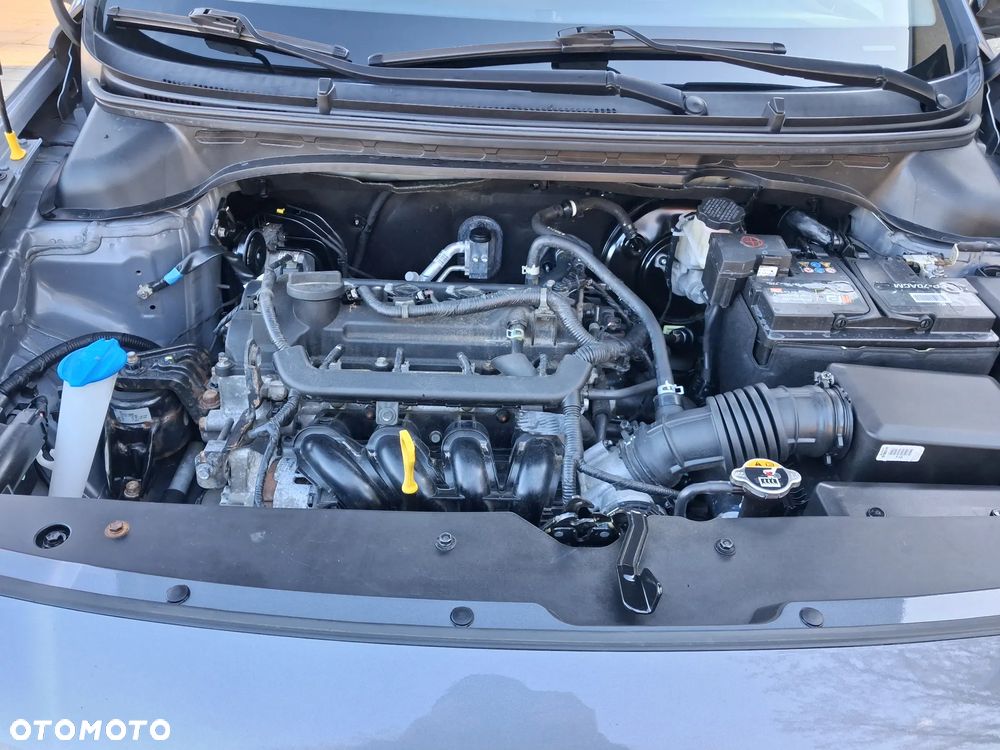 Hyundai i20 1.2 YES Gold - 22