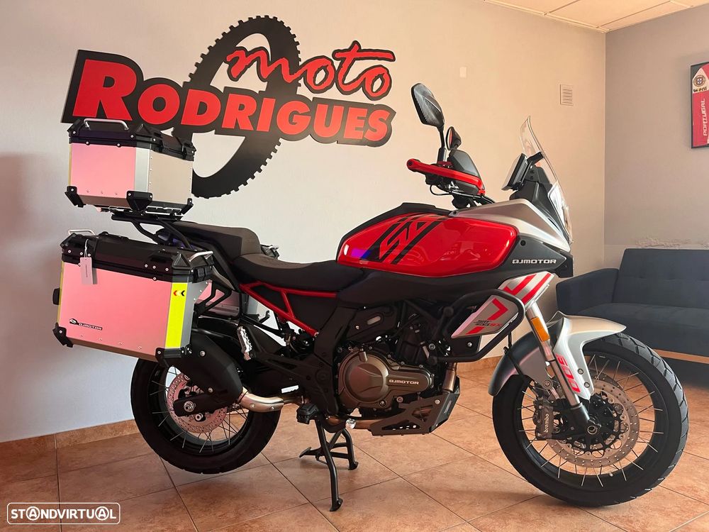 QJ Motor SRT 600SX - OFERTA DE 3 MALAS EM ALUMÍNIO + EQUIPAMENTO - 7