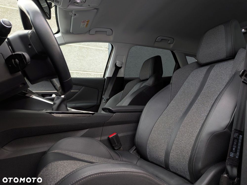 Peugeot 3008 - 10