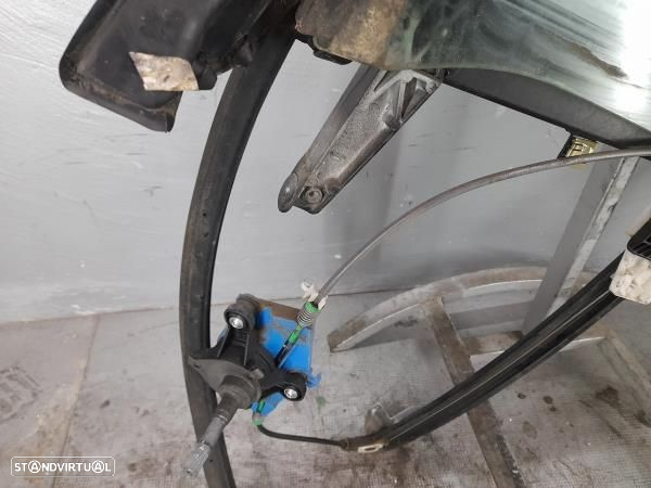 Elevador Tras Esq  Audi A4 Avant (8Ed, B7) - 4