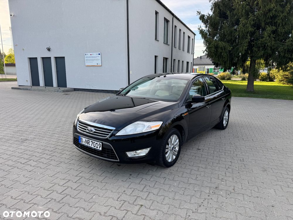 Ford Mondeo 2.0 Ghia X100 / X - 2