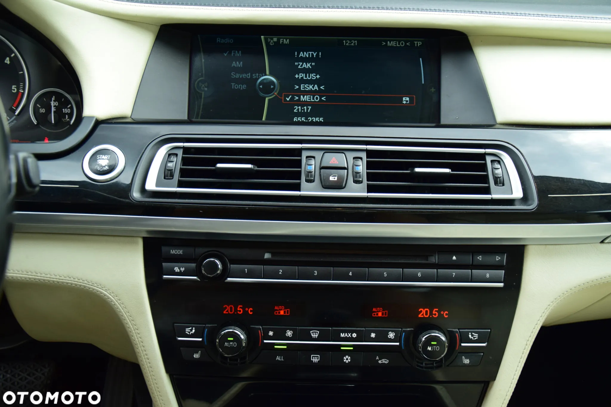 BMW Seria 7 740d - 35