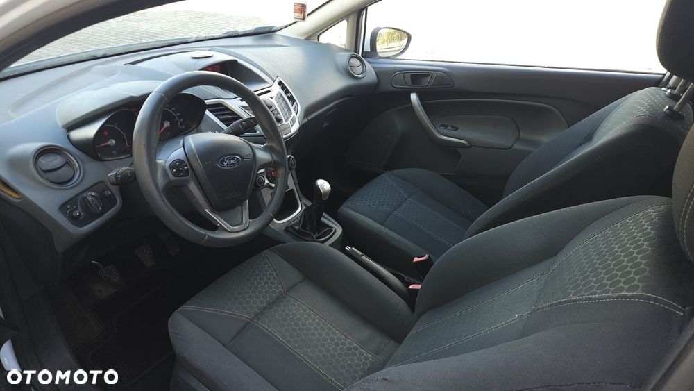 Ford Fiesta - 6