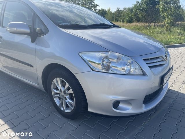 Toyota Auris 1.33 VVT-i Active - 2