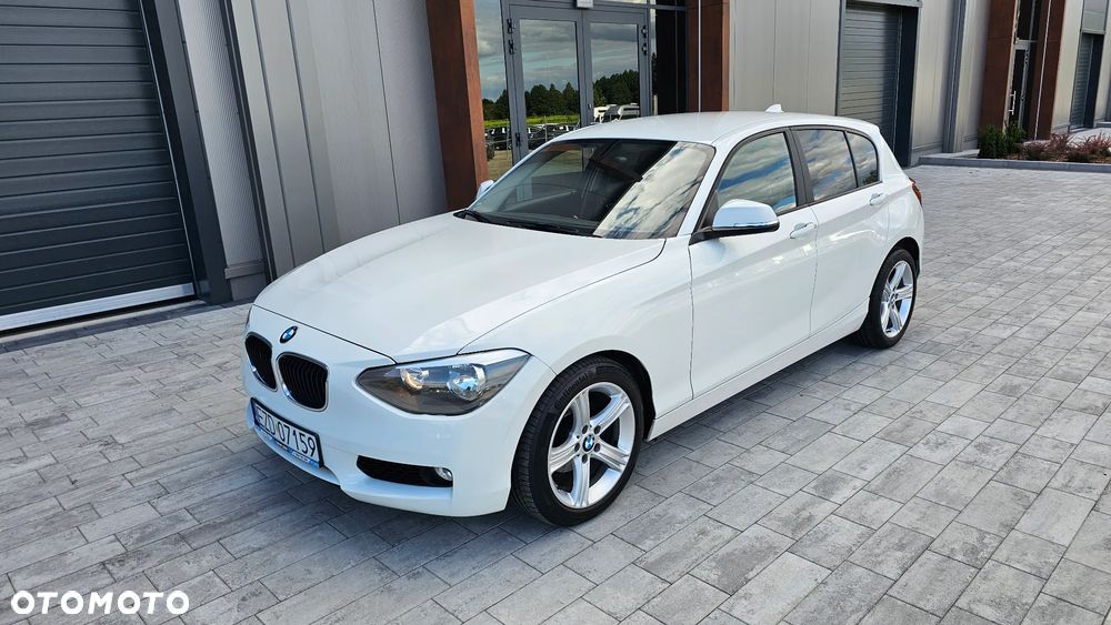BMW Seria 1 114i - 1
