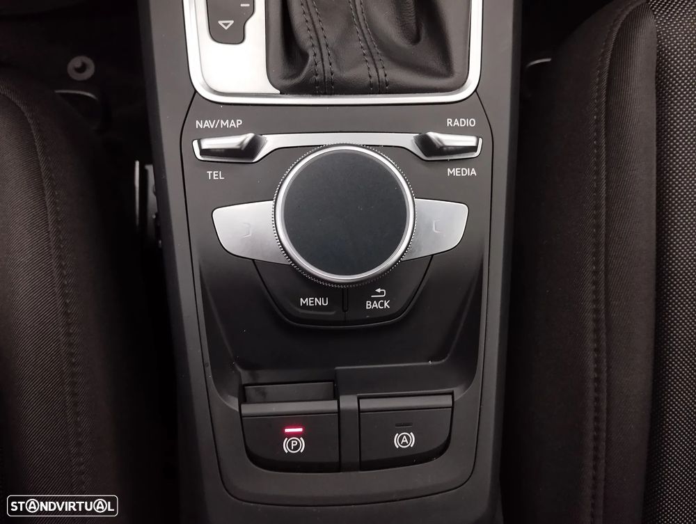 Audi Q2 30 TDI Advanced S tronic - 34