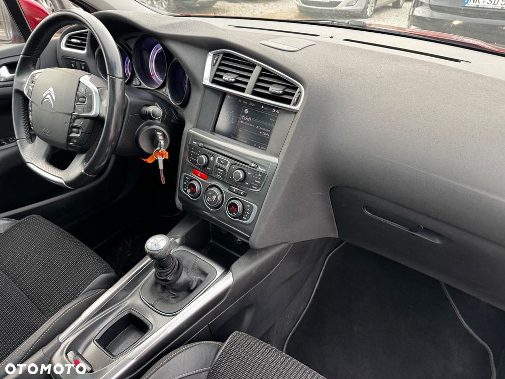 Citroën C4 VTi 120 Exclusive - 38