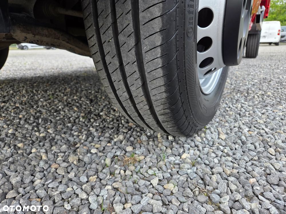 Mercedes-Benz Sprinter 514 CDI / 2.2 140KM / Wywrotka dł: 3.60 / HAK 3.5T / Bliżniaki/ Przebieg 72 tys !!! / - 32