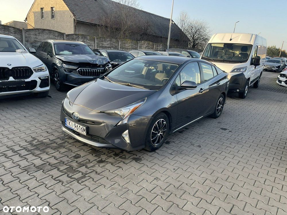 Toyota Prius Hybrid Comfort - 6