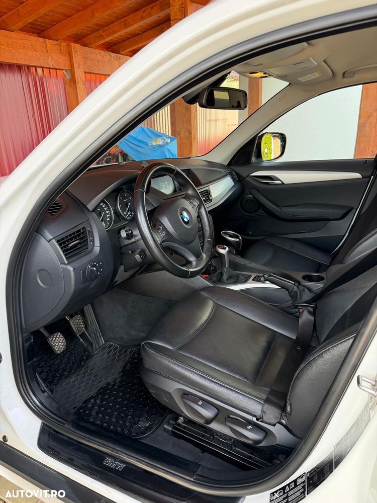 BMW X1 xDrive20d - 8