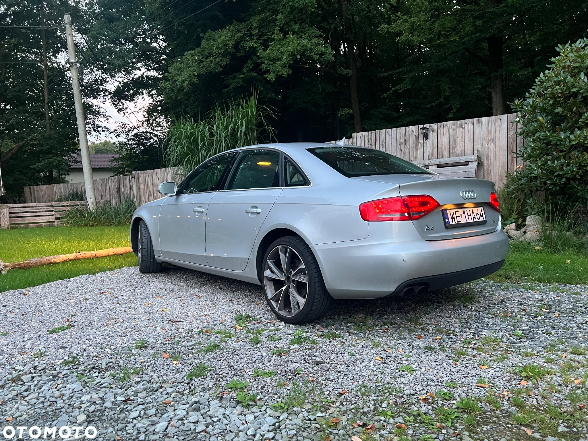 Audi A4 ver-1-8-tfsi - 4