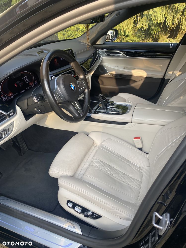 BMW Seria 7 750d xDrive - 15