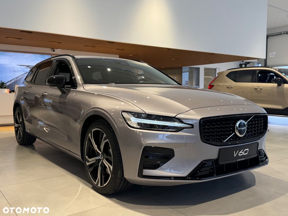 Volvo V60 B4 B Plus Dark - 1