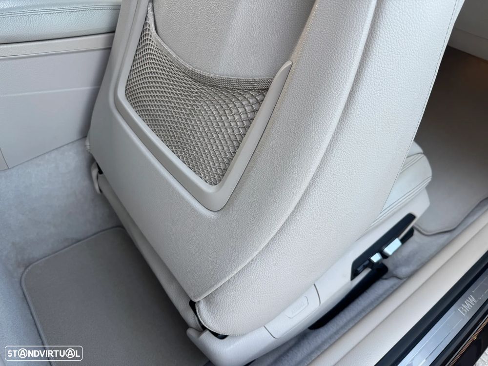 BMW 218 i Cabrio - 28