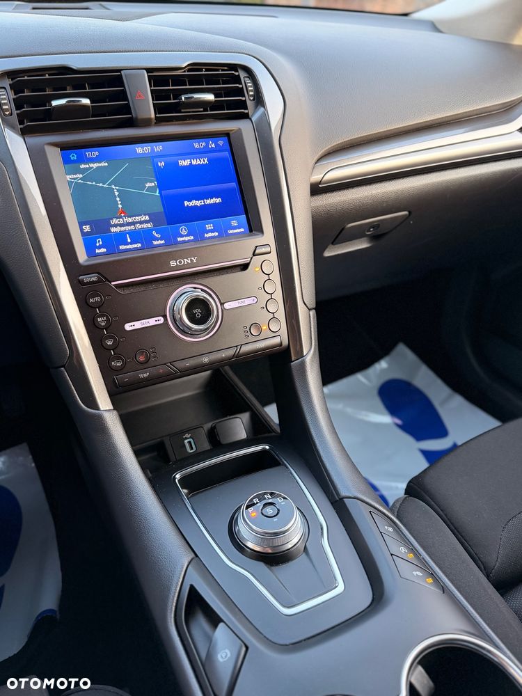 Ford Mondeo 2.0 EcoBlue Titanium - 17