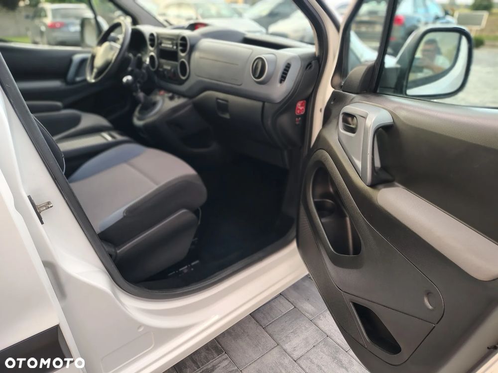 Peugeot Partner - 13