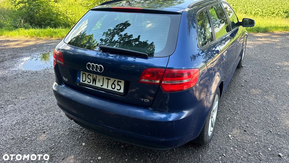 Audi A3 Sportback 2.0 TDI DPF Ambition - 14