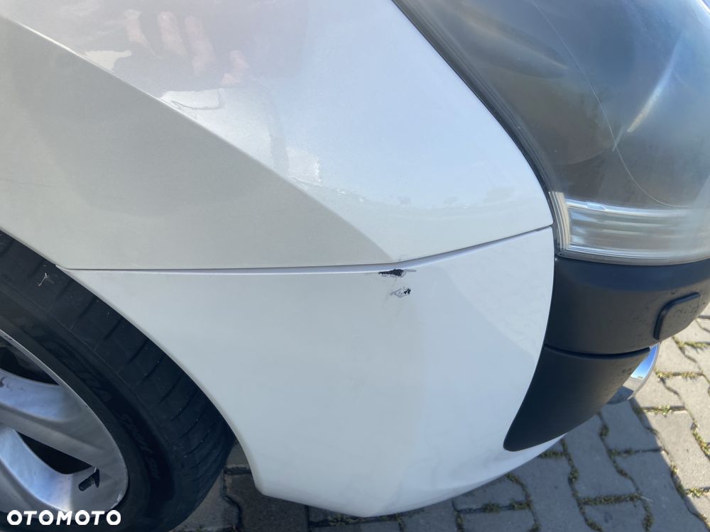 Peugeot 3008 HDi FAP 150 Roland Garros - 9